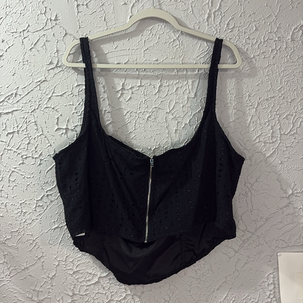 PrettyLittleThing NEW Broderie Anglaise Corset Black 22 Plus Eyelet Cottagecore - Picture 6 of 9